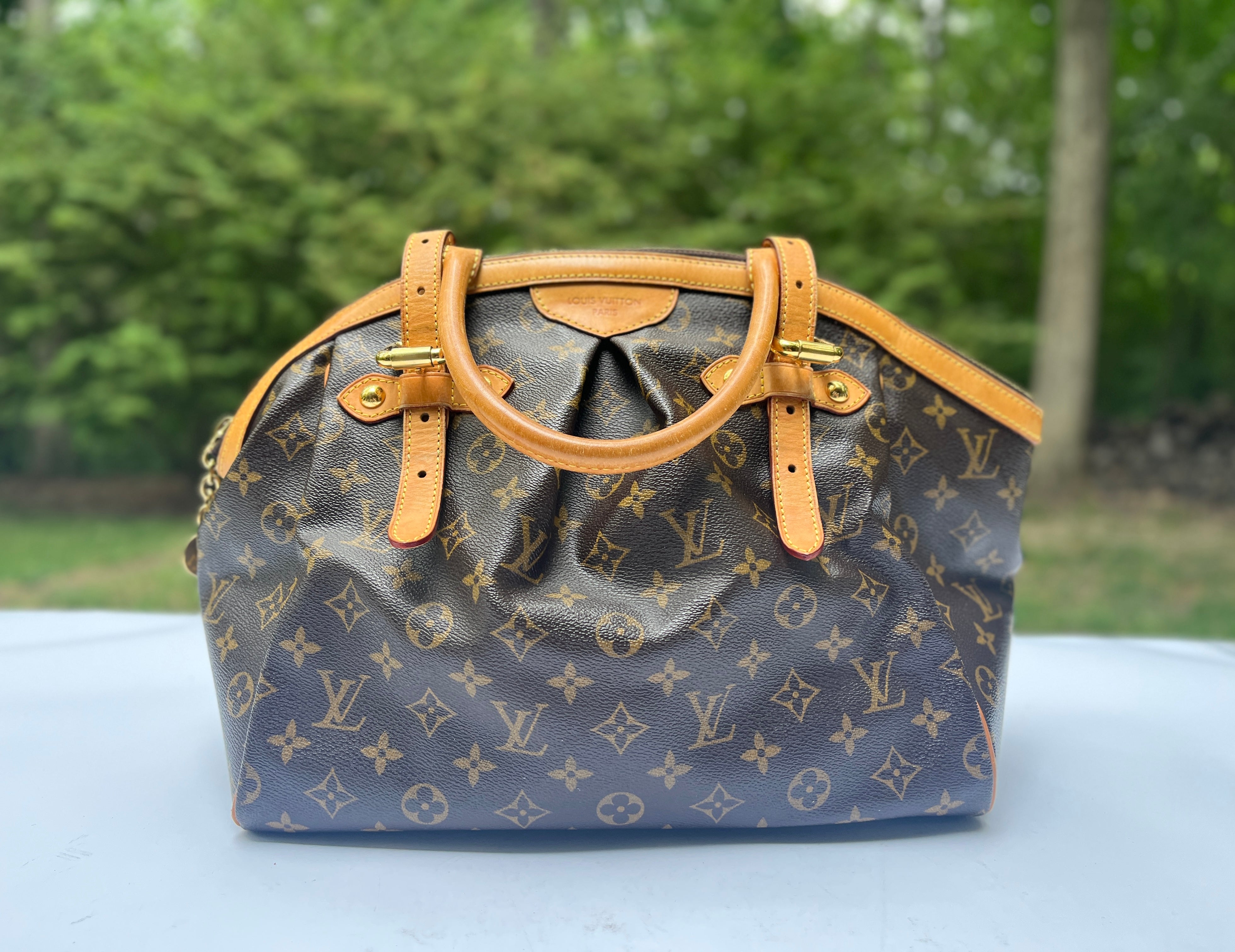Louis Vuitton Authenticated Tivoli Handbag