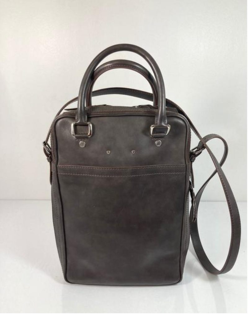 Louis Vuitton Leather Cuir Bequia Portedocument Vertical in Brown