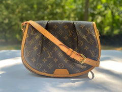 Louis Vuitton Monogram Menilmontant Pm Baggage Size 2