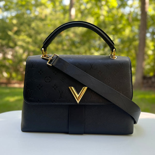 Louis Vuitton Epi One Handle Flap Bag PM Black