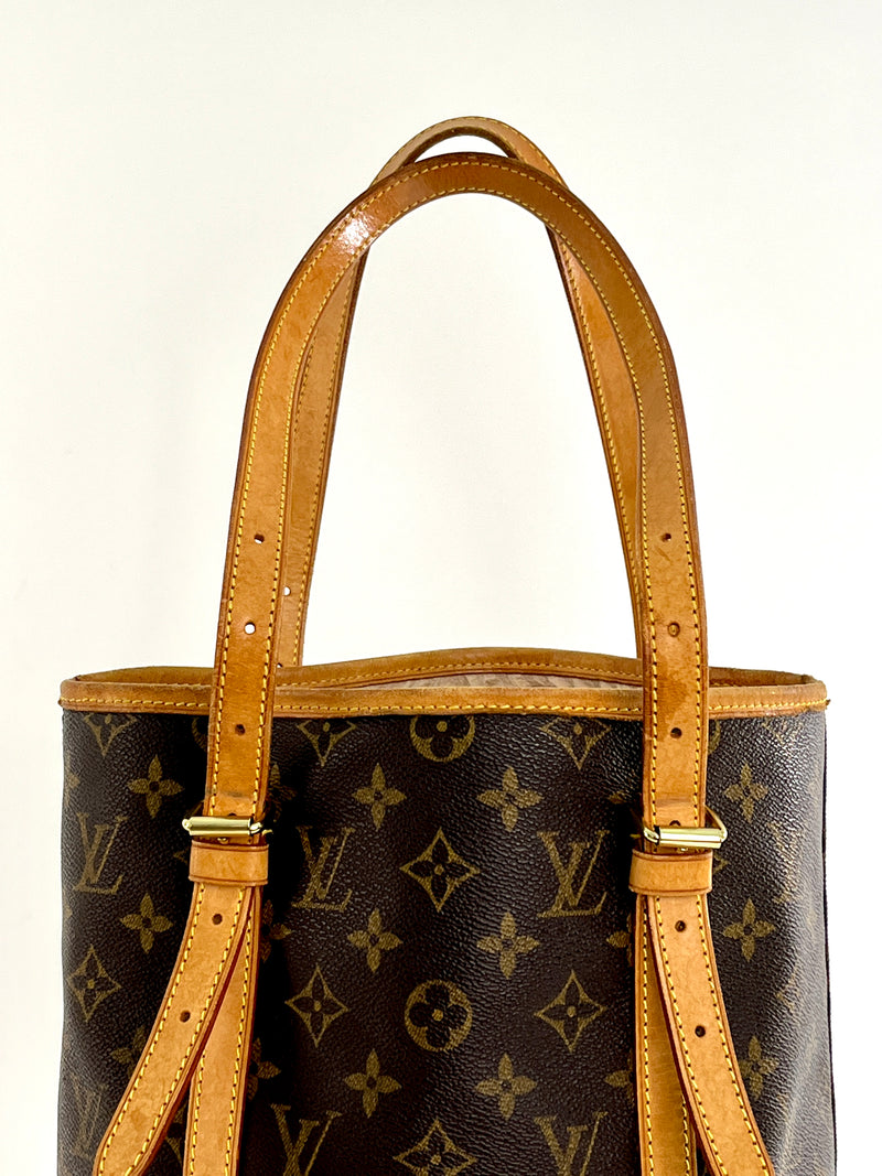 Louis Vuitton Monogram Bucket GM with Pouch – Chicago Consignment