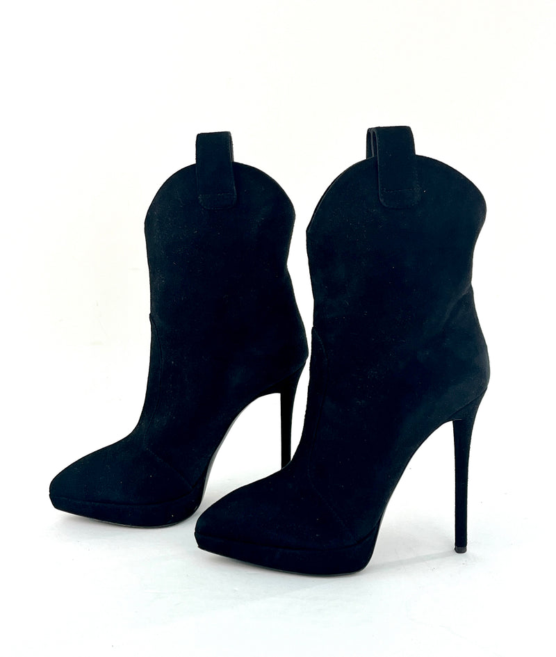 Giuseppe Zanotti Black Suede Pointed Toe Pull on Boots Size 39.5/9