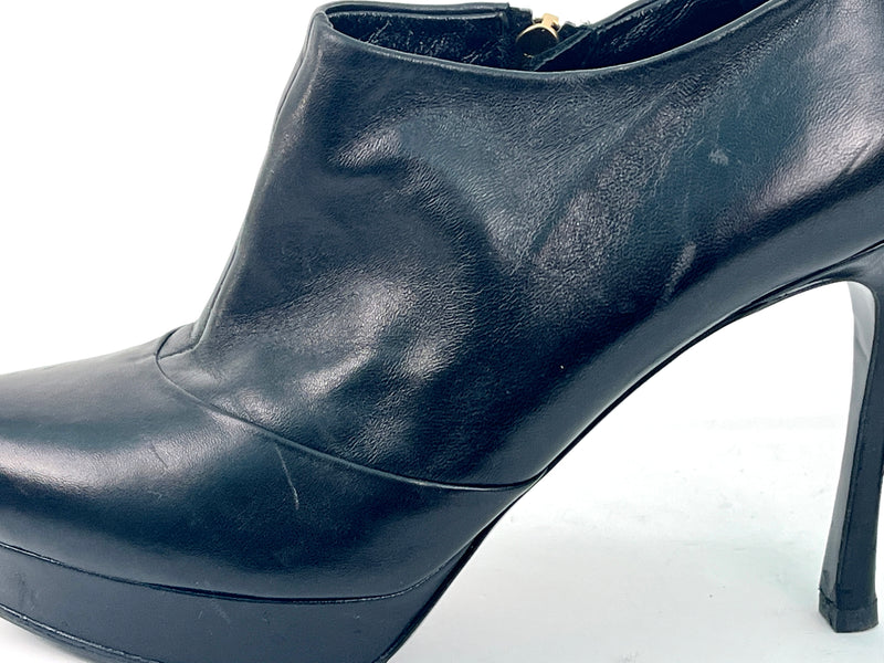 YSL Yves Saint Laurent Leather Gisele Platform Ankle Booties in Black Size 39/8.5