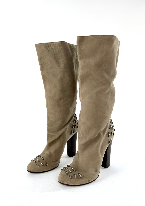 Chloe Suede Studded Boots in Beige Size 39/8.5