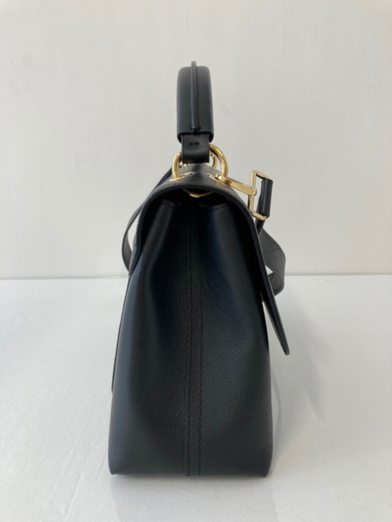 Louis Vuitton Cuir Plume and Cuir Ecume Leather Very One Handle in Noi –  Chicago Consignment