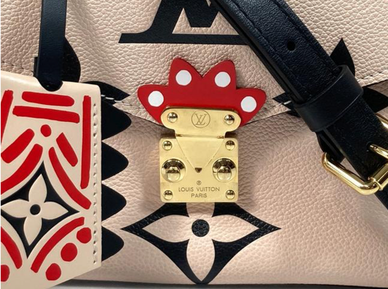 Lv crafty best sale pochette métis price