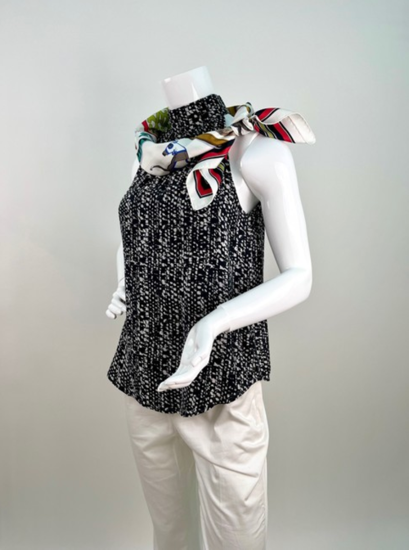 Hermes 100% Silk Scarf "Couvertures et tenues de Jour" in White 90 cm