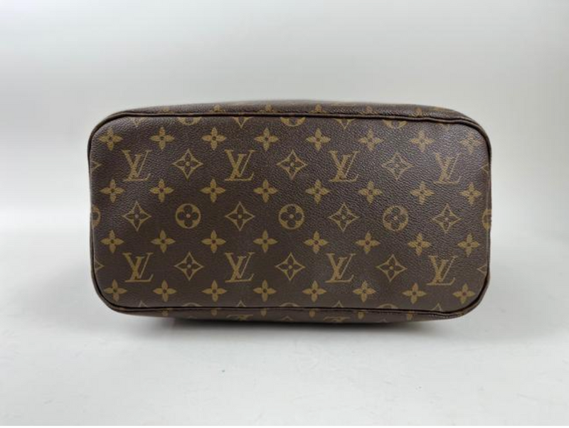 Louis Vuitton Monogram Neverfull MM with Beige Interior