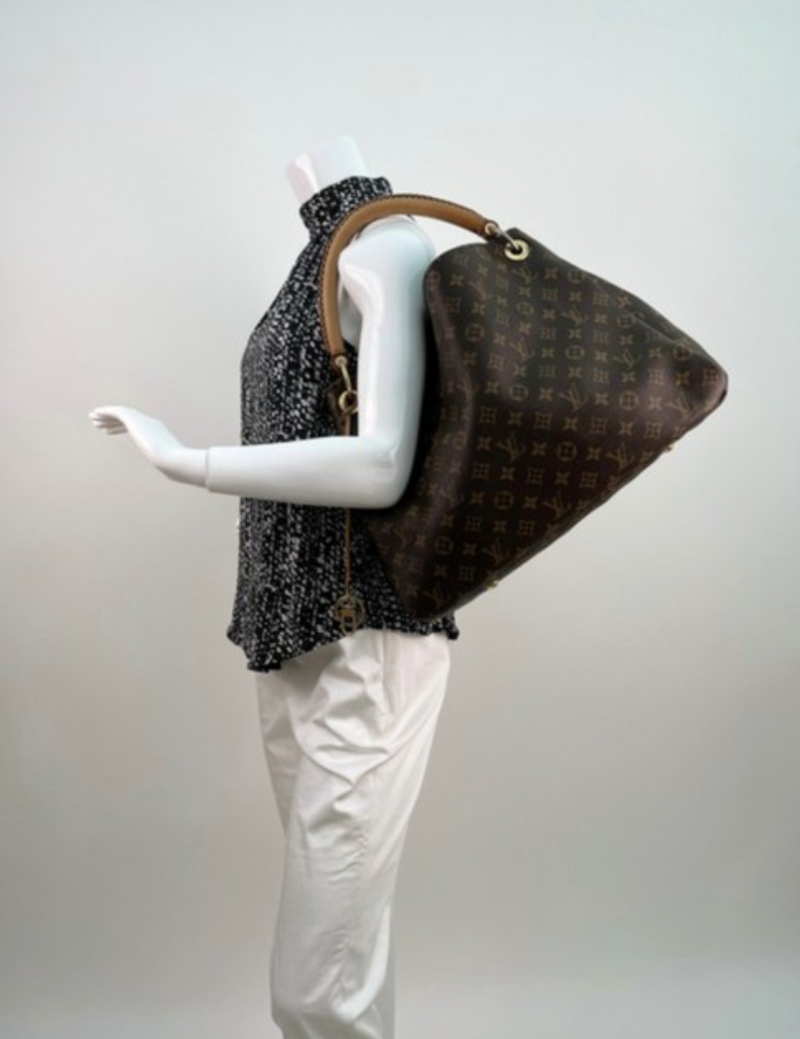 Louis Vuitton Monogram Artsy MM
