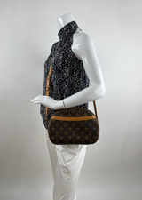 Louis Vuitton Monogram Blois