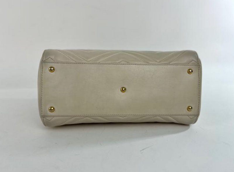 Gucci Quilted Matelasse Leather Marmont 2.0 Small in Off White