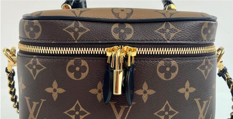 Louis Vuitton Reverse Monogram Vanity PM – Chicago Consignment