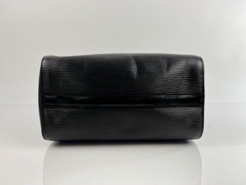 Louis Vuitton Epi Speedy 25 in Black