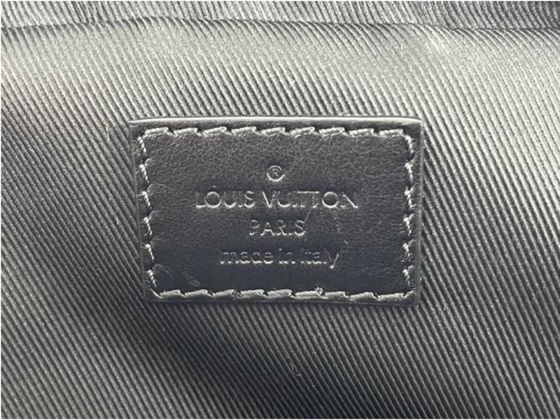 Louis Vuitton Shadow Monogram Danube PM in Black Crossbody Shoulder Ha –  Chicago Consignment